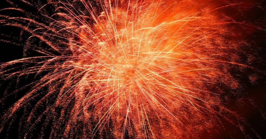 みよしまつり花火大会