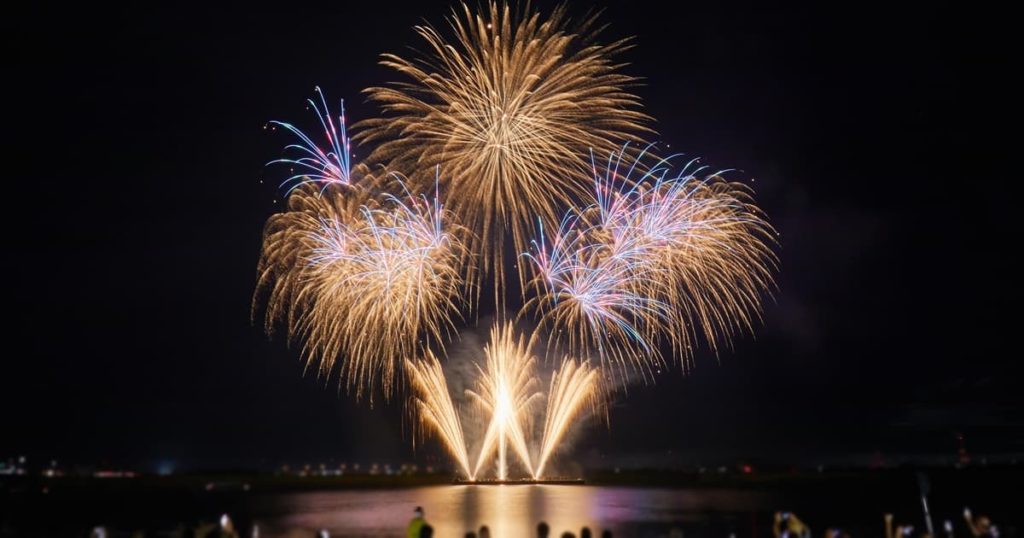 水郷おみがわ花火大会