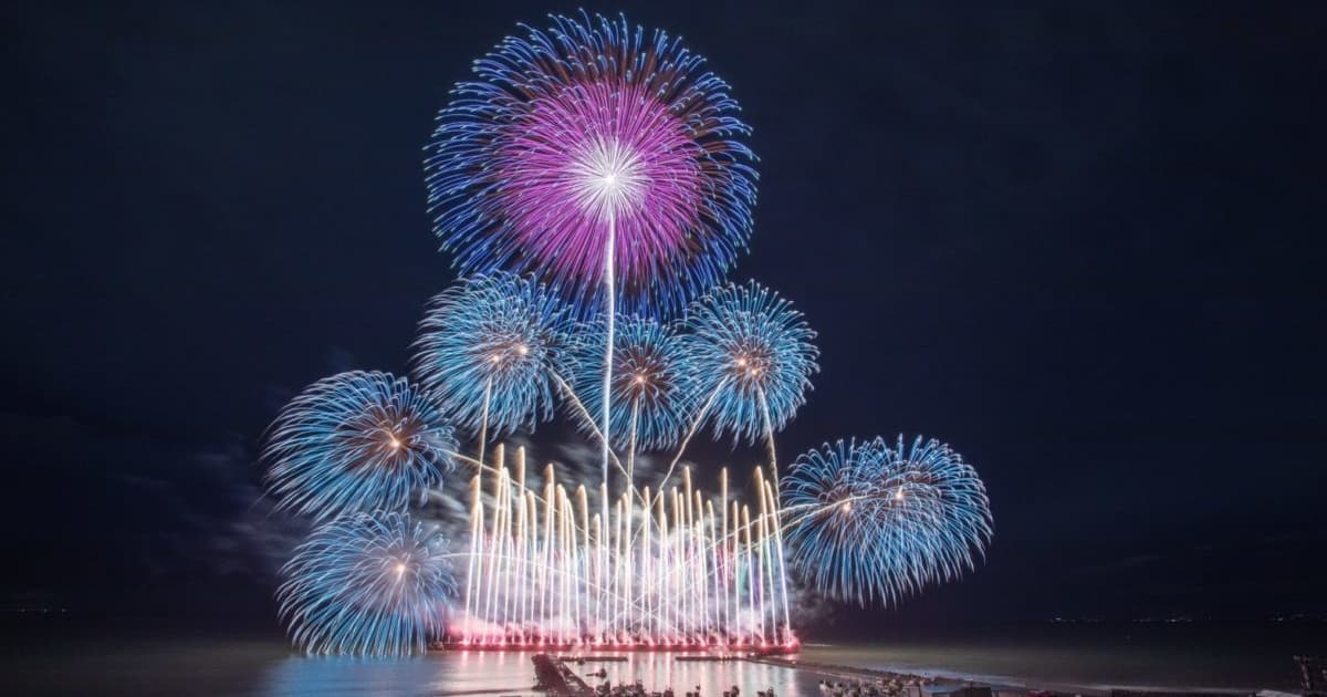 サザンビーチちがさき花火大会