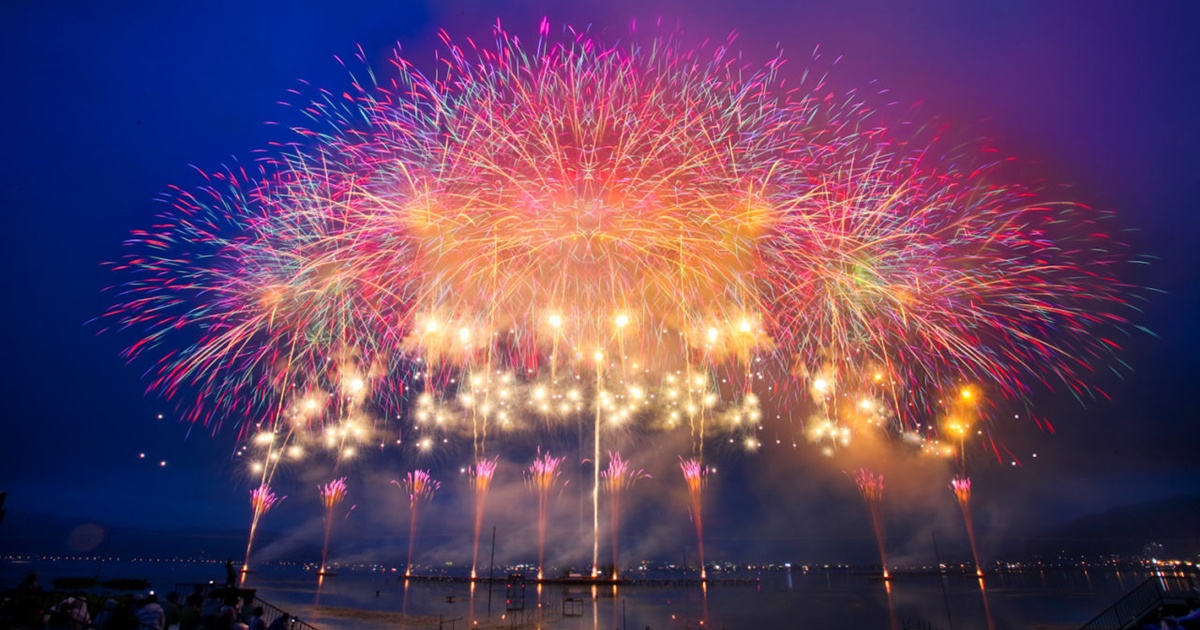 諏訪湖サマーナイト花火