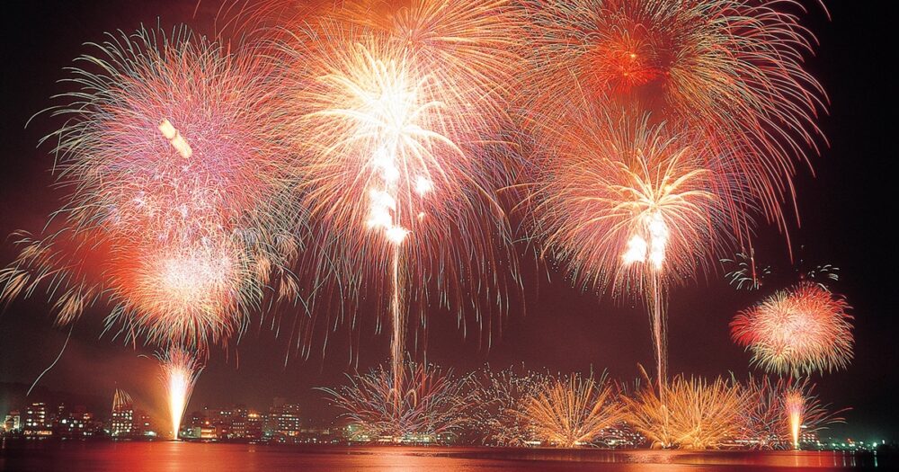 湯のまつり大花火大会