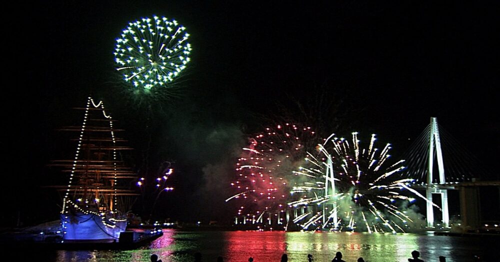富山新港花火大会