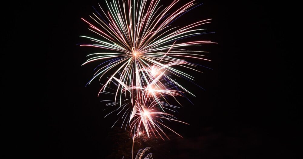 八峰花火フェス