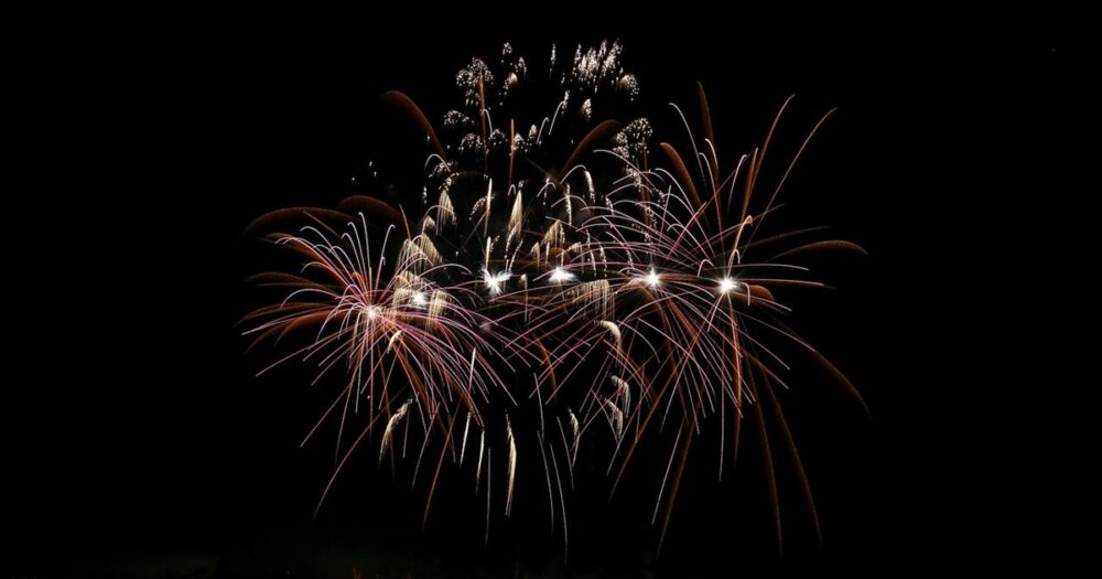 水郷大江夏まつり灯ろう流し花火大会