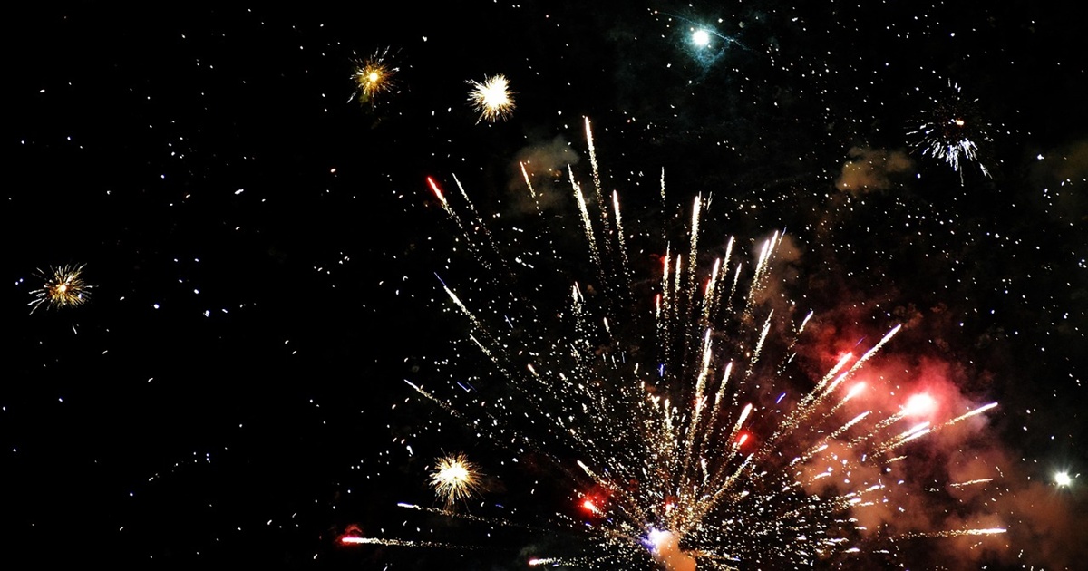 あかびら火まつり市民花火大会