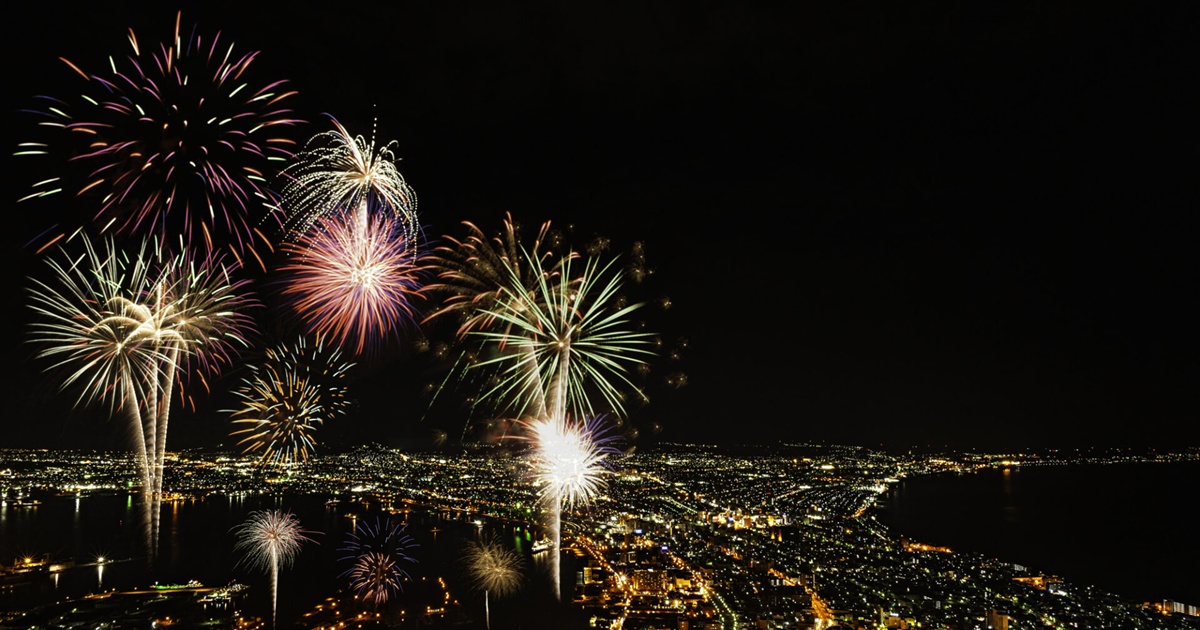 函館新聞社函館港花火大会