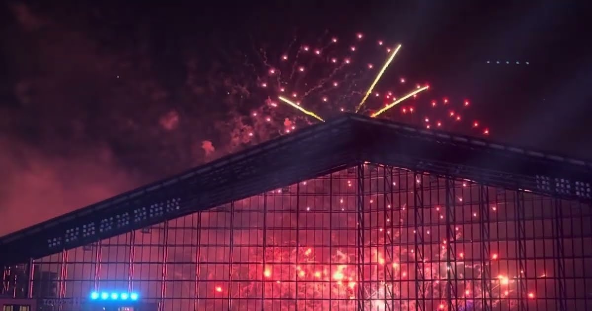 ファイターズかわいいシリーズ花火大会