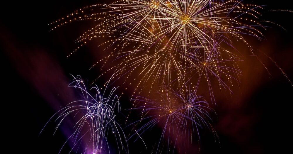 かなや納涼おしゃるきまつり花火大会