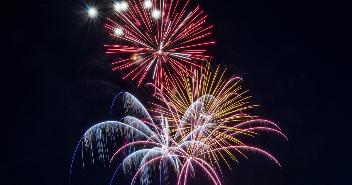 伊東温泉夢花火 箸まつり花火大会